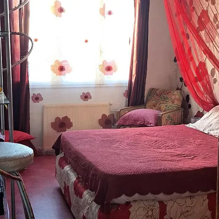 La Baraquette Turquoise Apartment